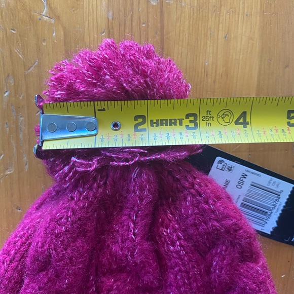 NWT ADIDAS Golf Pom Beanie - Picture 7 of 8